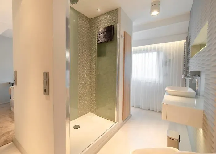 Luxus 5-sterne Fuer 4 Brémy